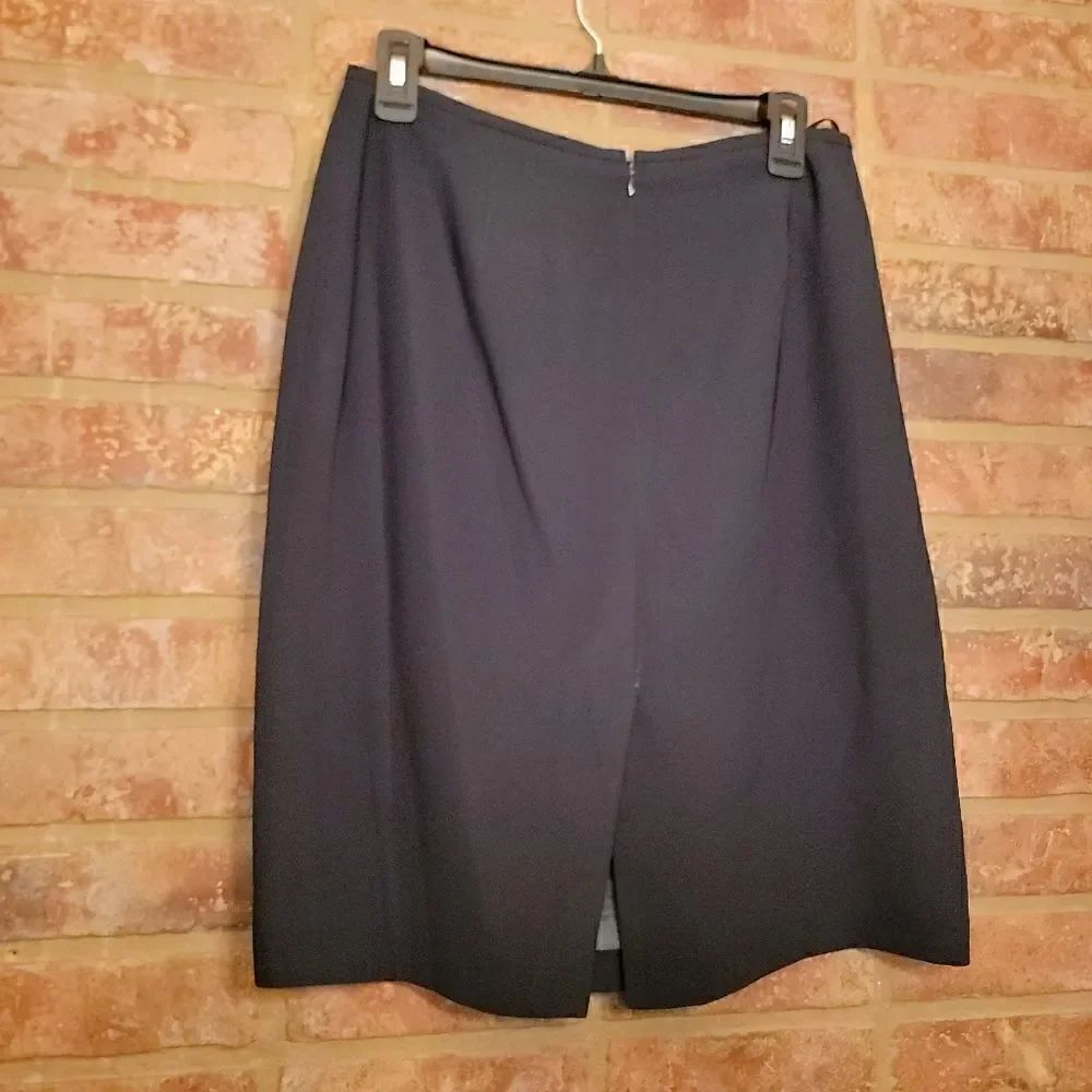 Emma James black suit skirt and jacket size 8 petite - Picture 4 of 6